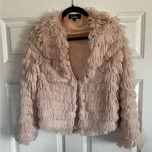 Lulu's Blush Fringe Teddy Faux Fur Shaggy Jacket. Women’s size XS.